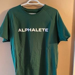Alphalete performance shirt in Green